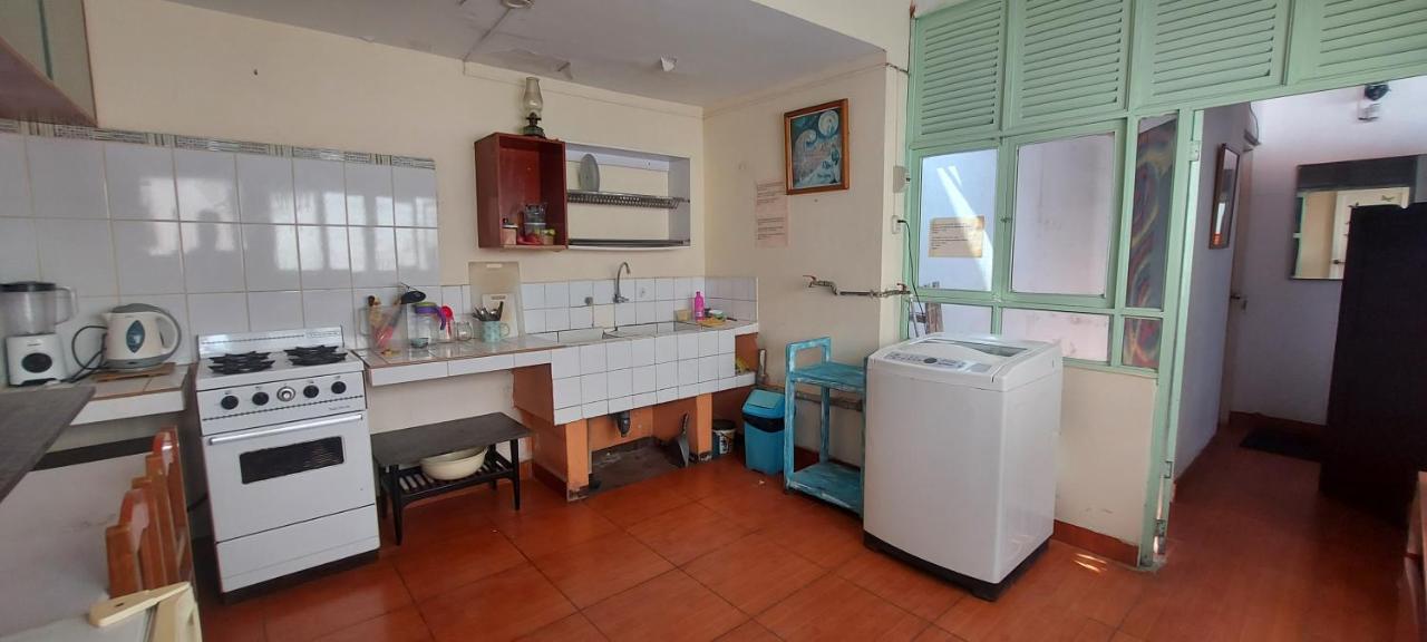 Con Bano Privado Acceso A Cocina Y Terraza En Miraflores Casa vacanze Distretto di Lima